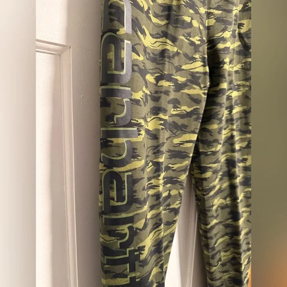 Carhartt Kids Green Jacket and jogger set NWT - Picture 5 of 9